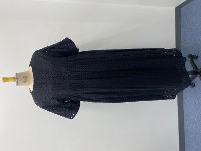 刺繡素材ワンピース