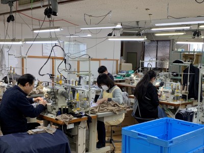 新潟工場　縫製